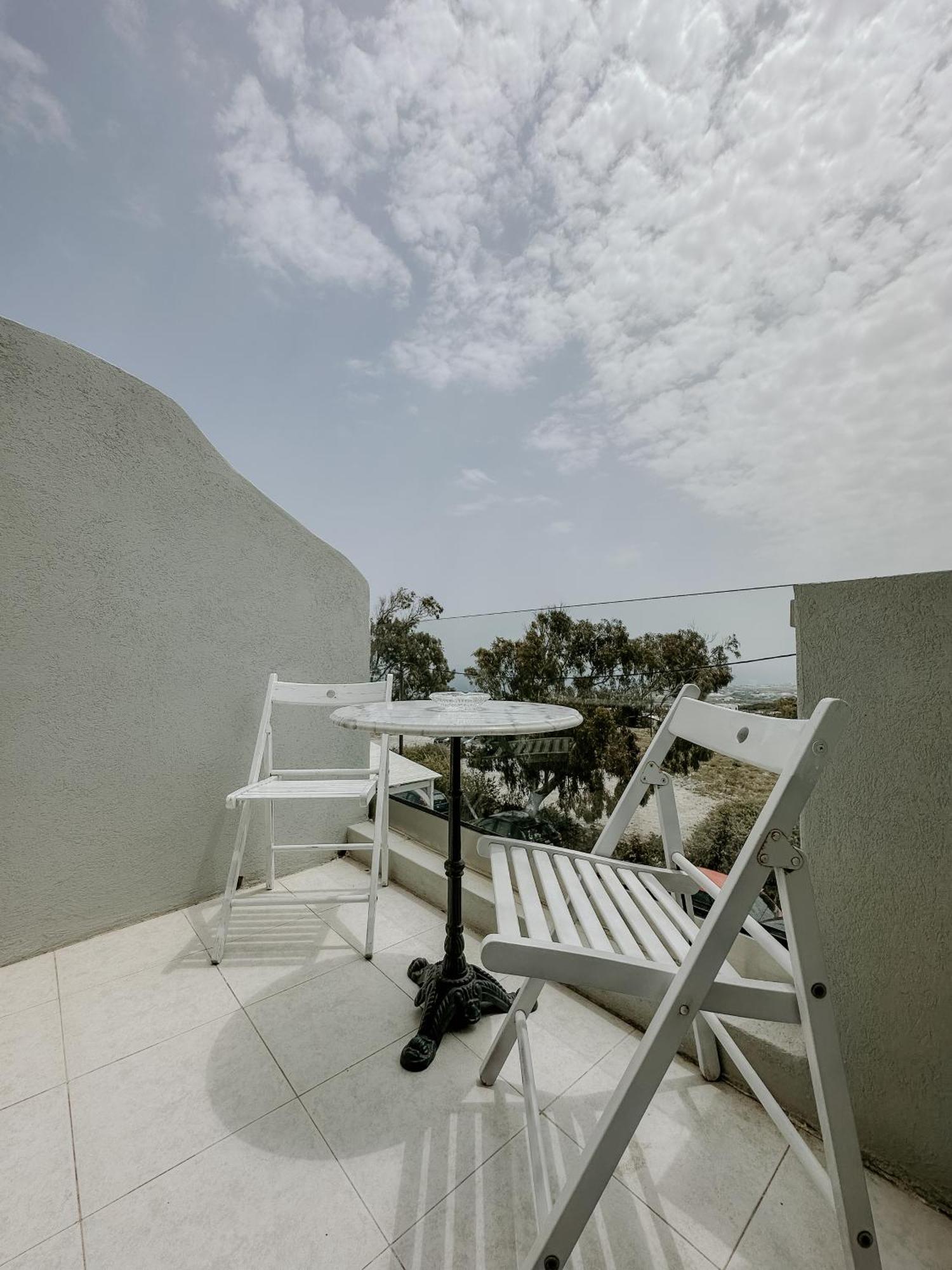 Hotel Thirasia ثيرا الغرفة الصورة